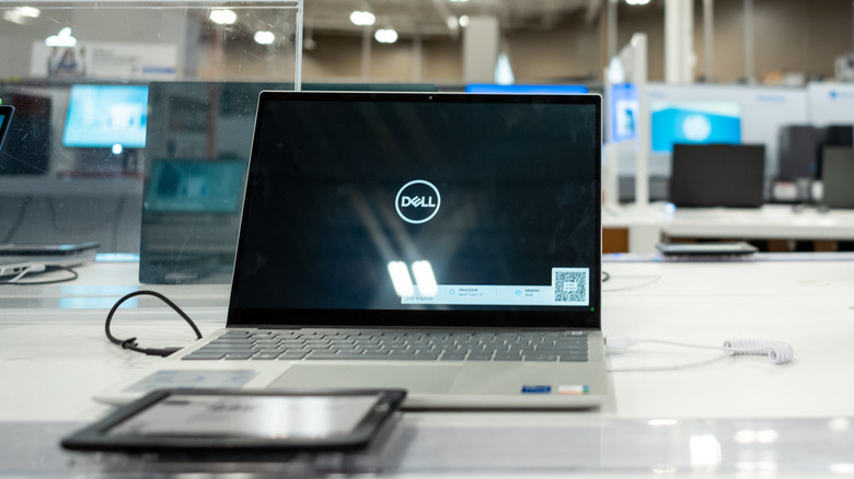 Dell laptops sold in store