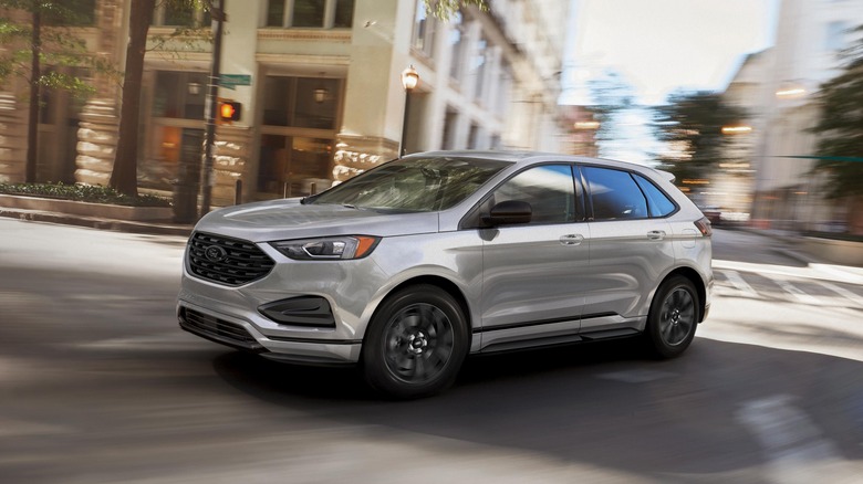 2023 Ford Edge