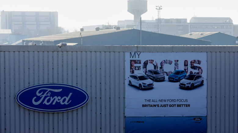 Ford Focus poster and logo on a building