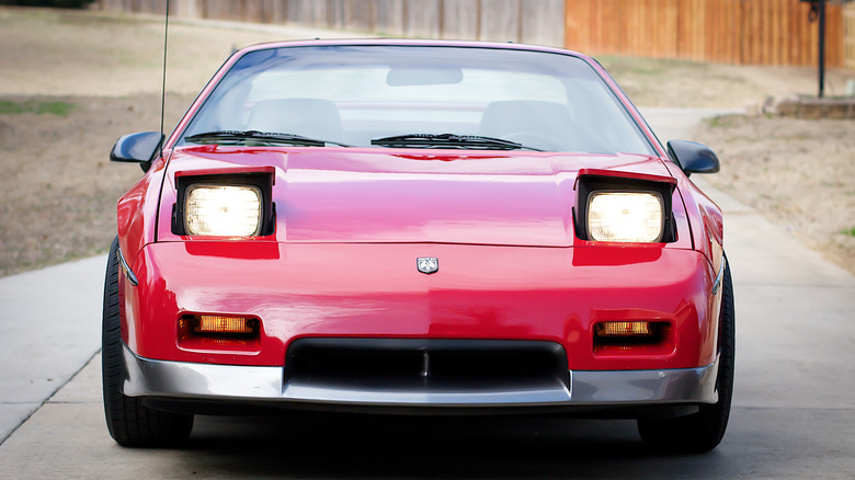 Pontiac Fiero front end headlights