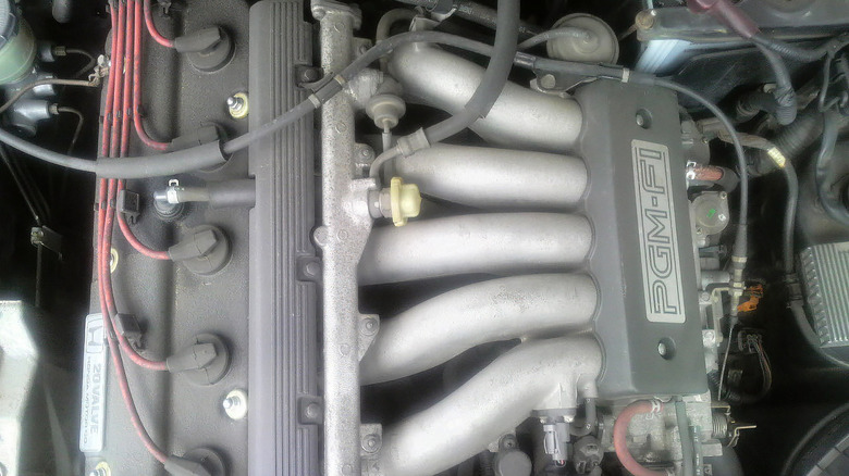 Honda G20 five-cylinder engine