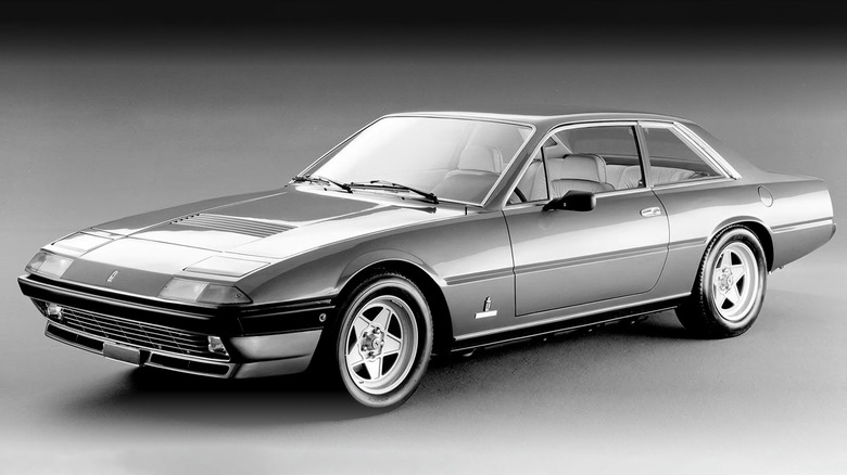 1979 Ferrari 400 studio shot