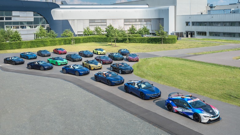 group 2020 BMW i8 models at factory