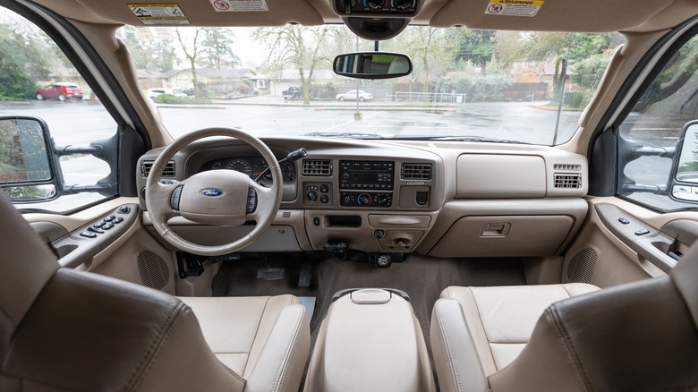 ford excursion interior