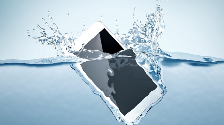 smartphone in water