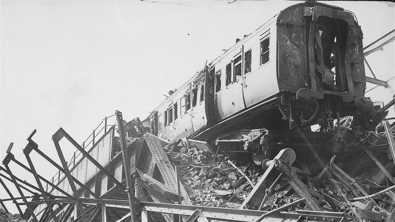 London Necropolis trainline after Blitz attack