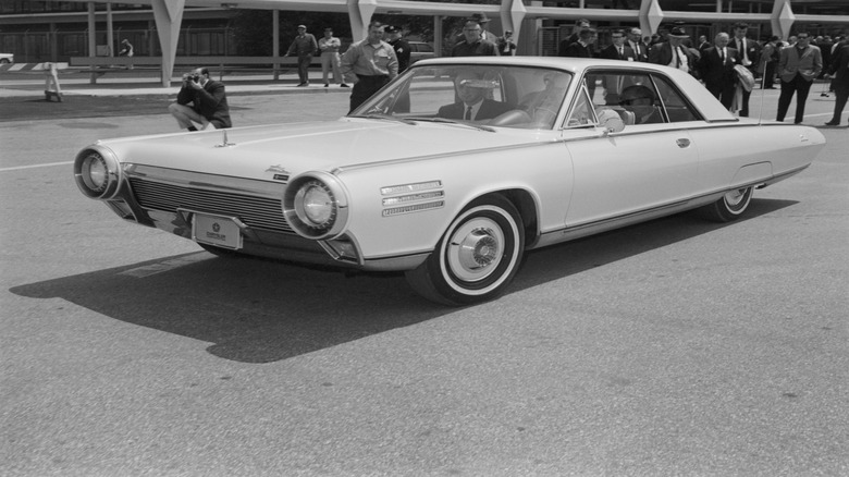 Black and white photo Chrysler Turbine press event