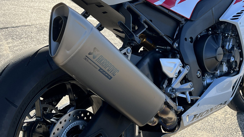 Honda CBR1000RR-R Fireblade SP Akrapovic exhaust