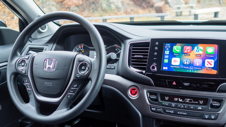 2021 Honda Ridgeline Sport steering wheel and dash
