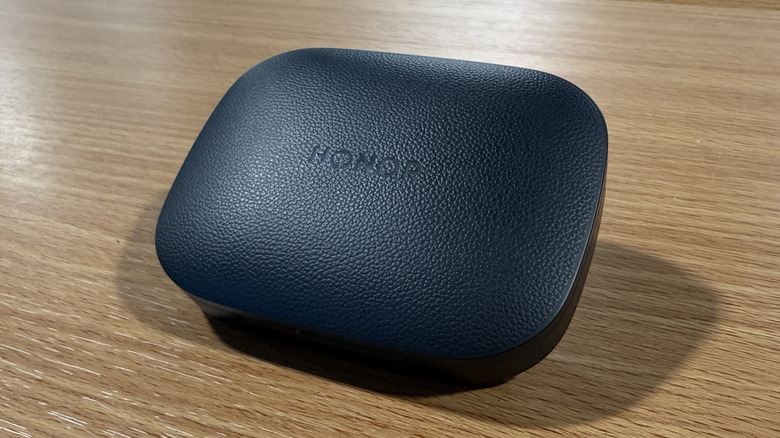 Honor Earbuds Open on a table