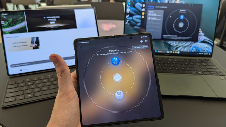 Honor's three devices with MagicRing setup