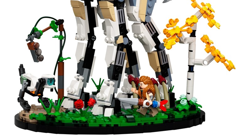 The base of the LEGO Tallneck set