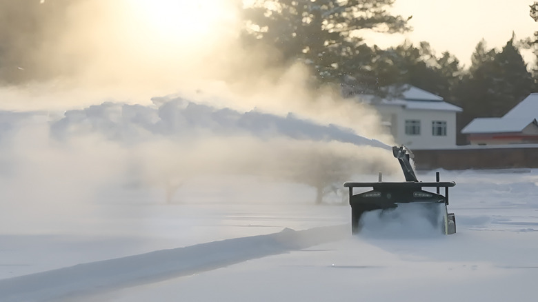 yarbo snow blower