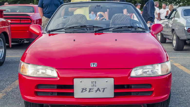 red honda beat front