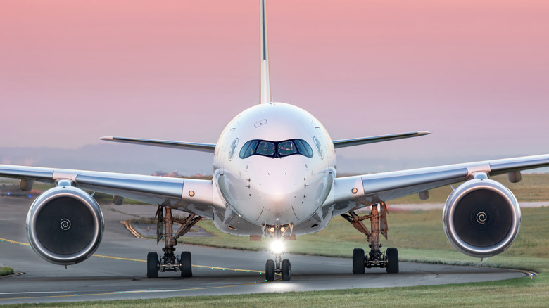 Airbus A350 Airbus Air France taxiing