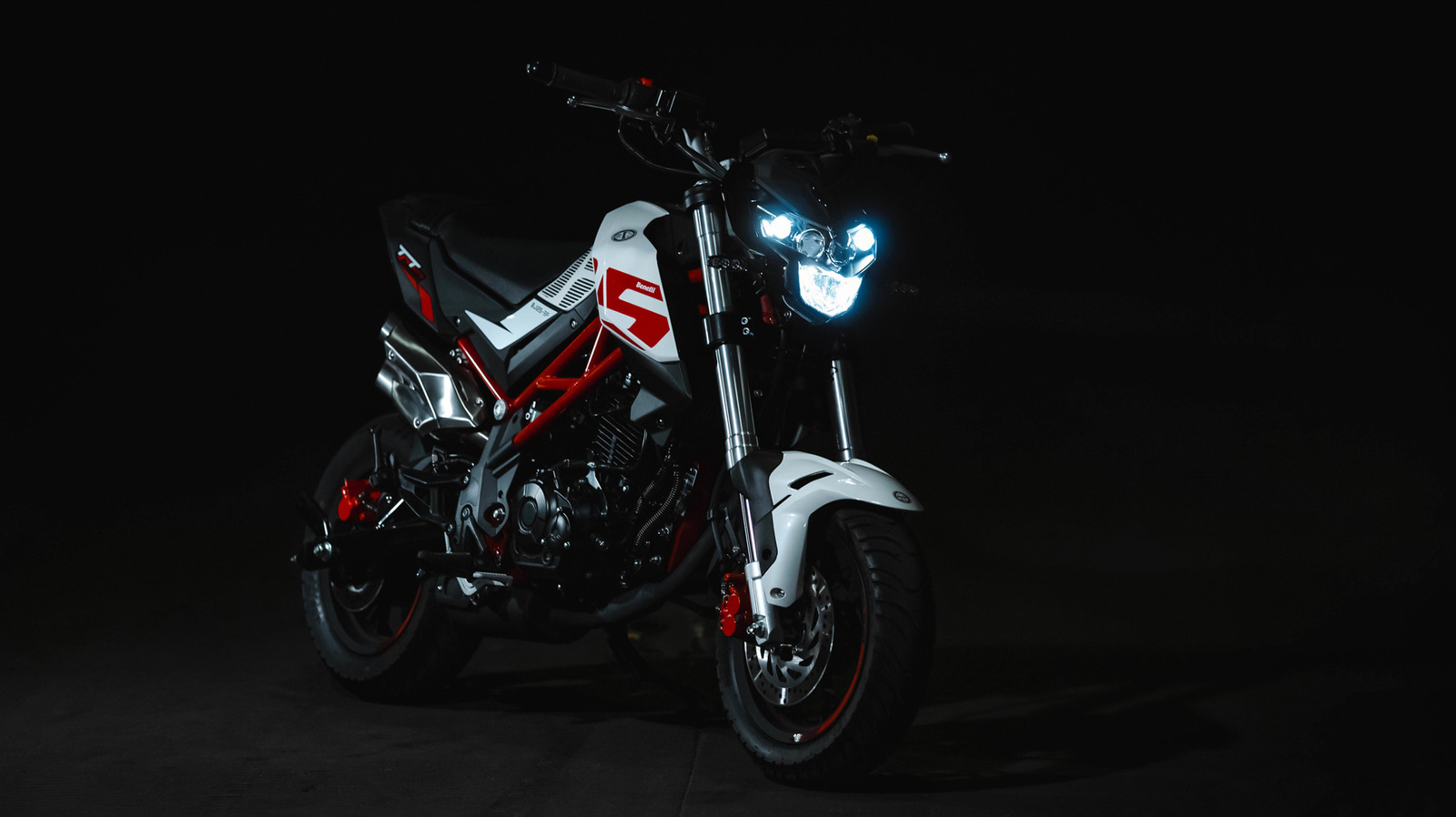 How Fast Is The Benelli TNT 135? A Look At Its Top Speed And Horsepower