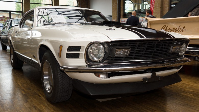 Picture of a 1968 Ford Mustang in white.