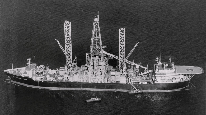 Glomar explorer in ocean