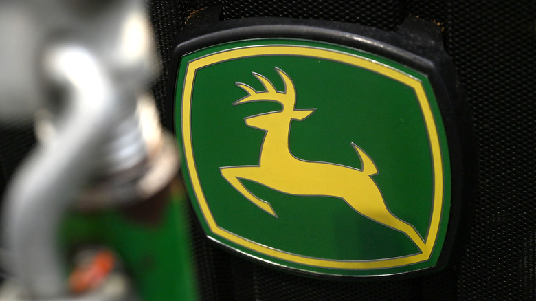 John Deere badge