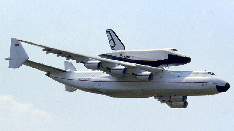 Buran on the back of the An-225