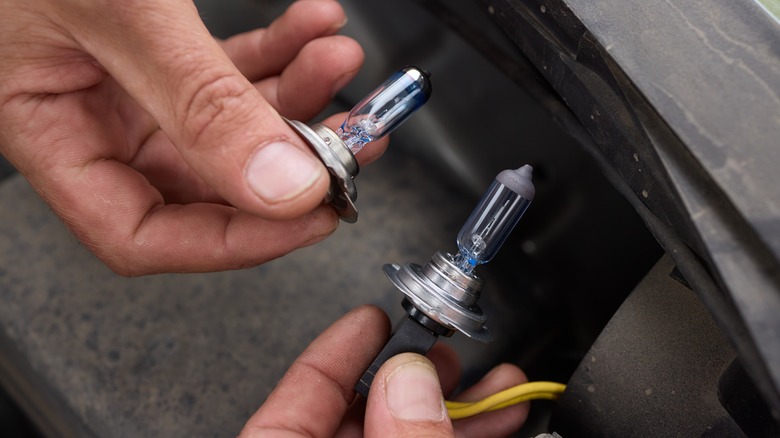 Replacing headlight bulbs