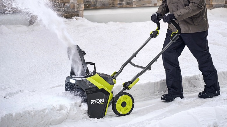 Ryobi Brushless 18-inch Snow Blower