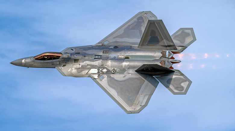 F-22 Raptor banking mid-flight