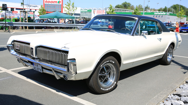 Mercury Cougar