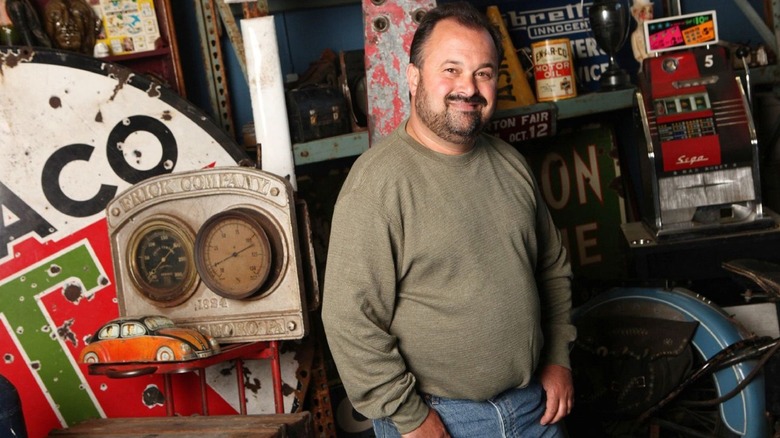 American Pickers' Frank Fritz with vintange signs