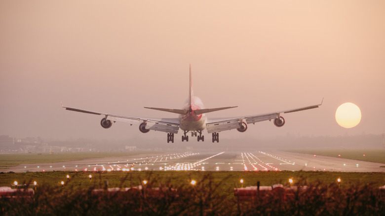 Boeing 747