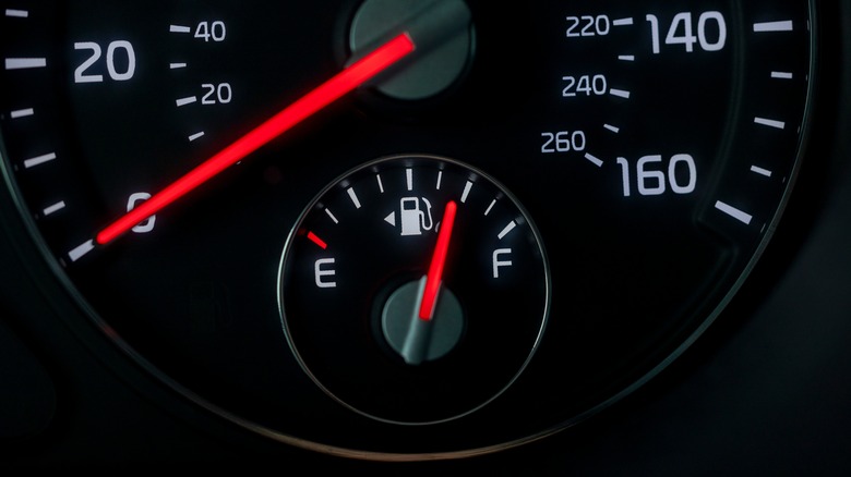 Car fuel gauge