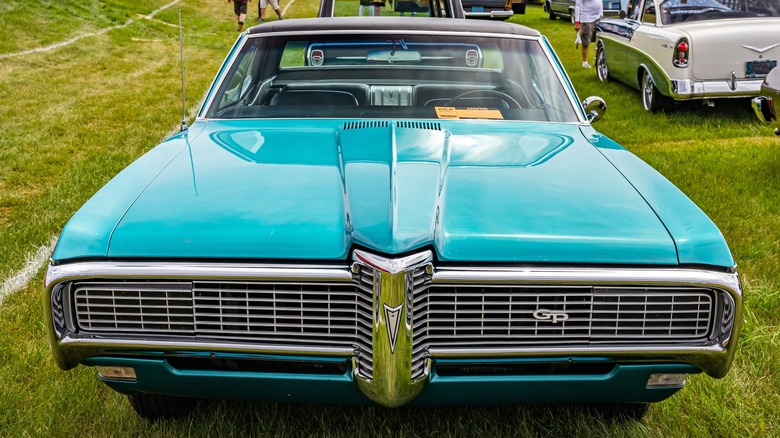 1968 Pontiac Grand Prix front