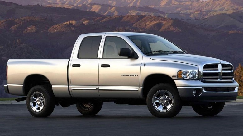 side profile of a 2004 Dodge Ram 1500