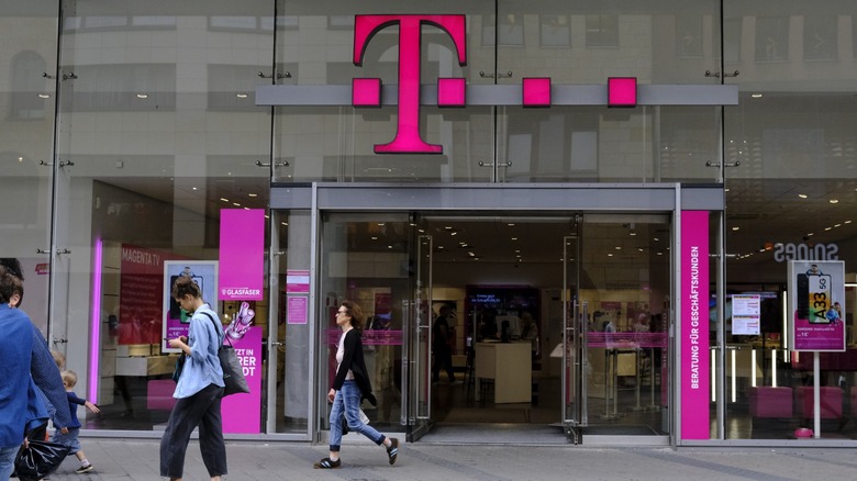 T-Mobile retail store