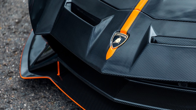 carbon fiber Lamborghini hood