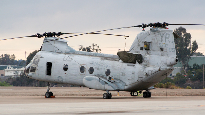 Boeing CH-46 Helicopter