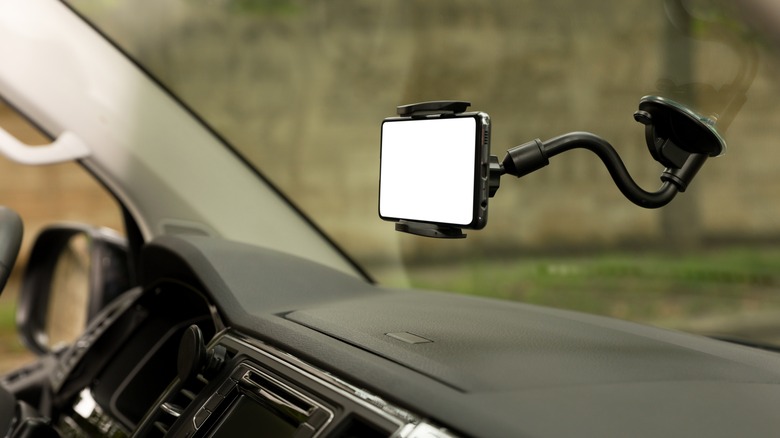 mounted screen in car