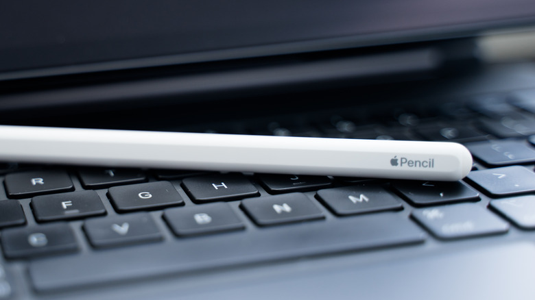 Apple pencil on top of keyboard
