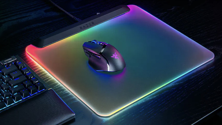 Razer Firefly V2 Pro wired mousepad