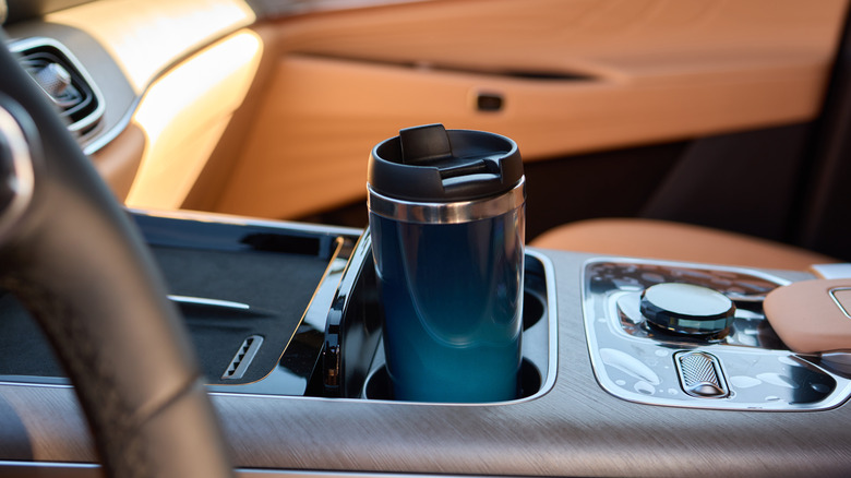 car cup holder with tumbler