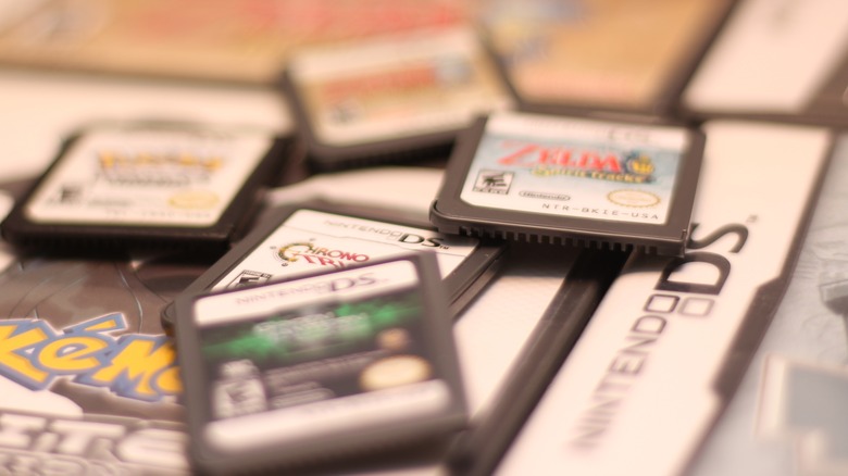 Nintendo DS cartridges in a pile