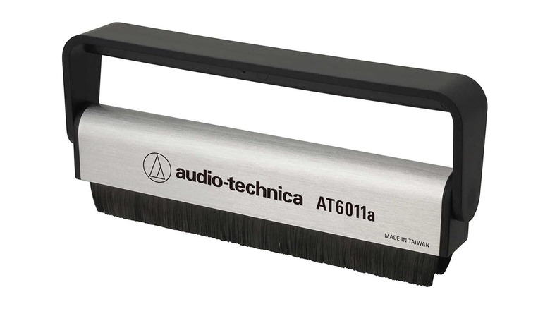 Audio-Technica AT6011a Anti-Static Record Brush