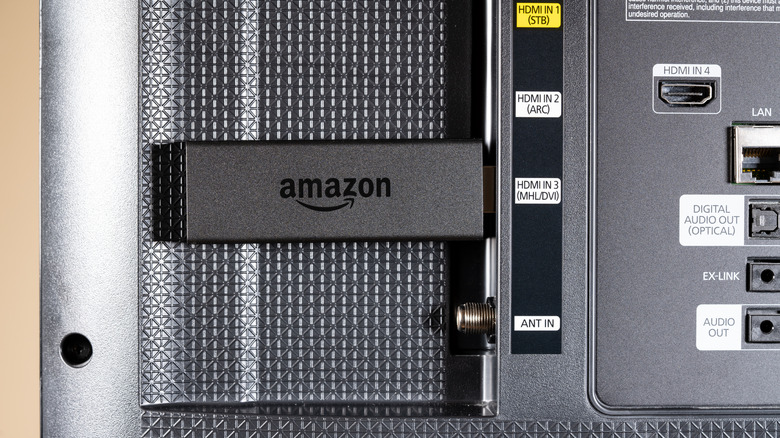 Amazon fire stick in TV HDMI port