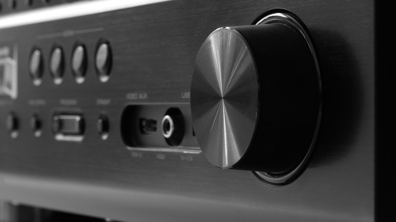 AV receiver