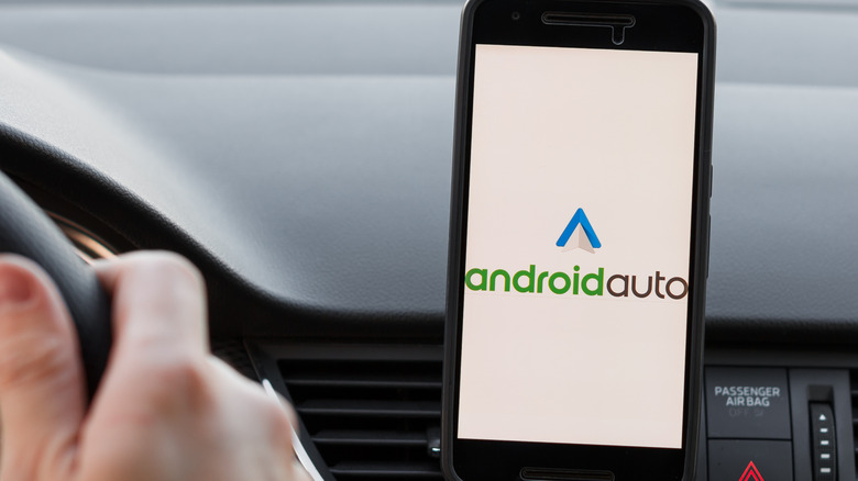 Android Auto phone drive