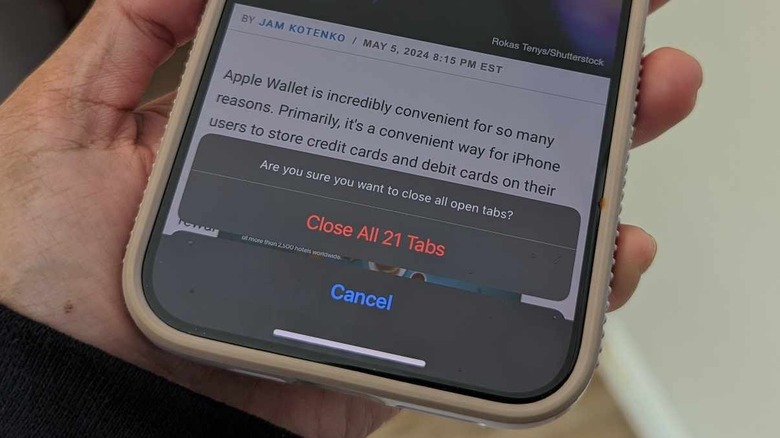 iPhone Safari close all tabs