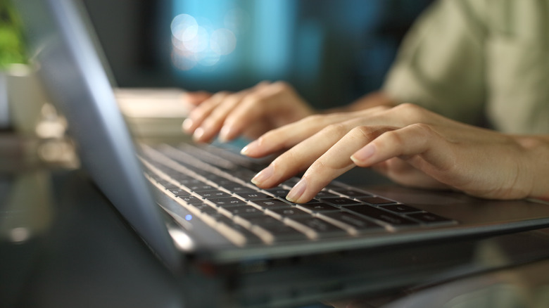 person using windows computer