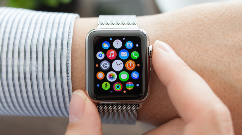 How To Remove Apps On Your Apple Watch Without Deleting Them From Your 