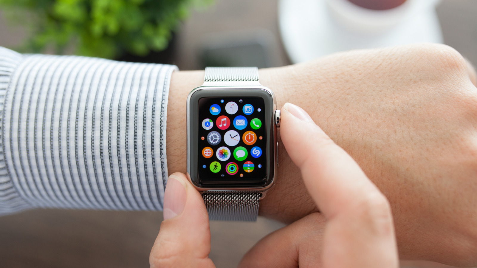 how-to-remove-apps-on-your-apple-watch-without-deleting-them-from-your