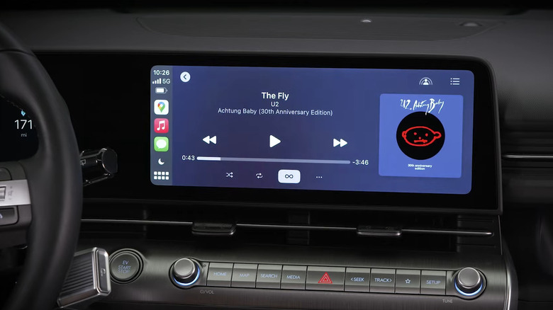 Apple CarPlay on Hyundai Car System